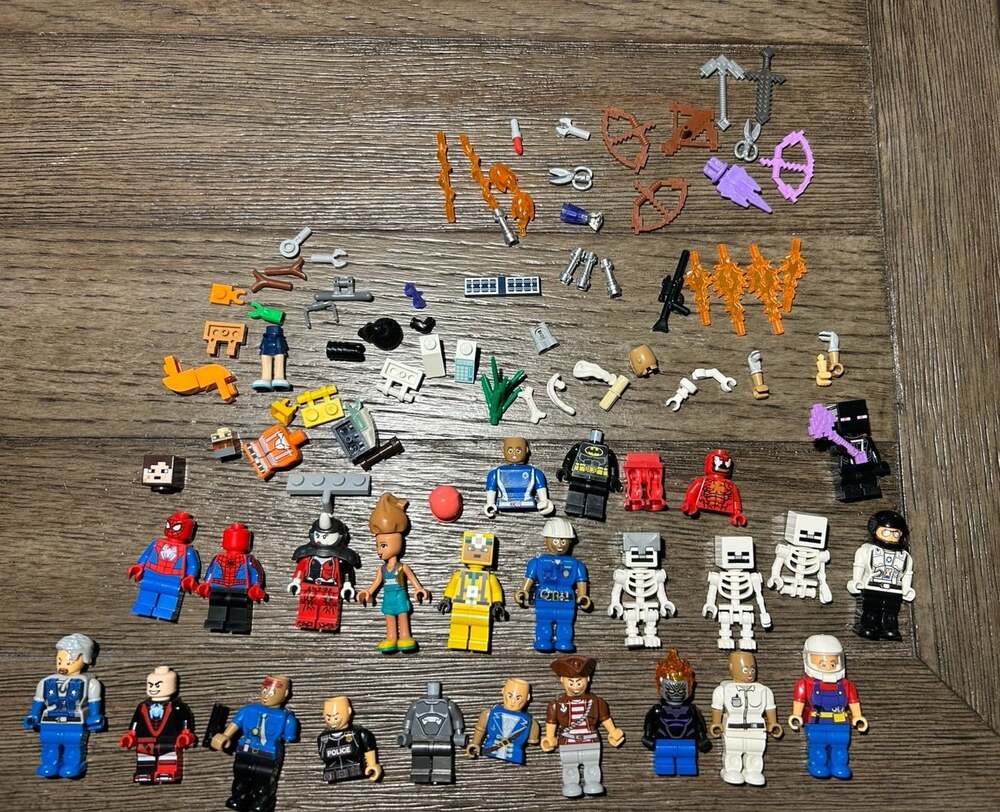 Lego Mini Figures Spider-Man, pirate,assorted figures and bits and pieces READ